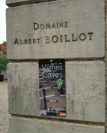 DOMAINE ALBERT BOILLOT VOLNAY 'PETITS POISOTS' CASE 1